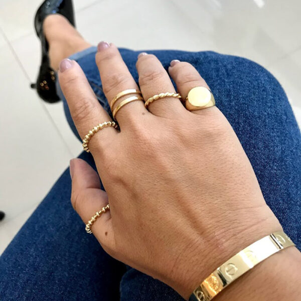 Anel Dourado Bolinhas Liso - Image 6